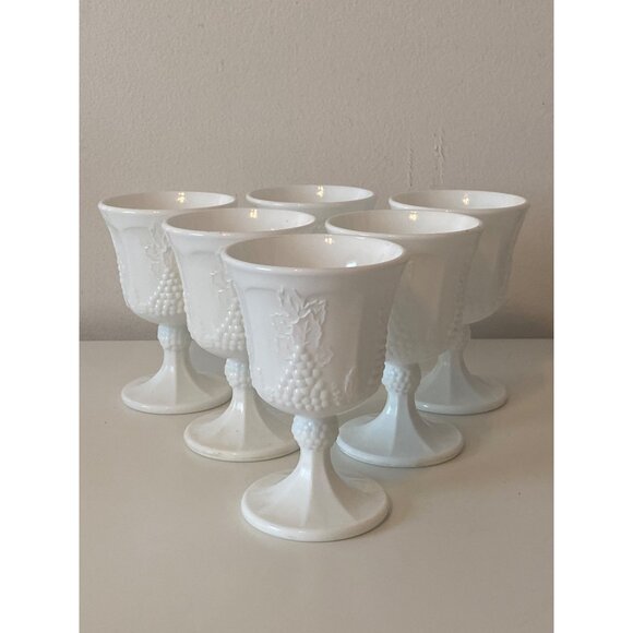 White Milk Glass Water Goblet Stemware Grapes Leaves Replacement Vintage - Picture 10 of 12